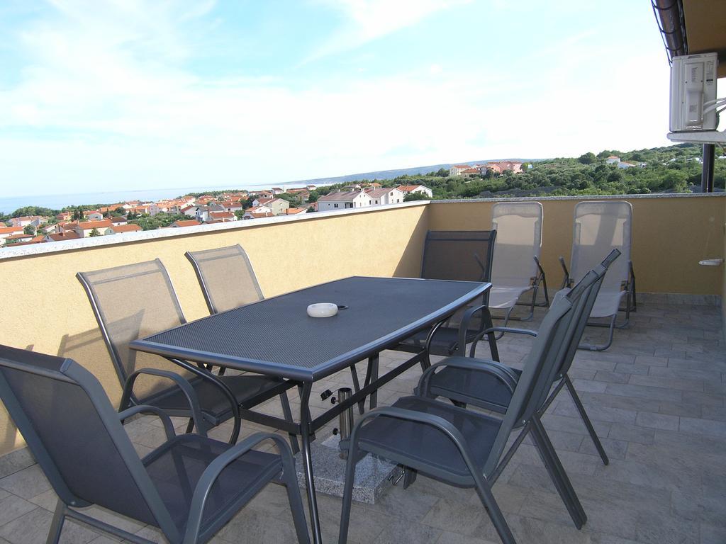Apartment Goran Крк Екстер'єр фото